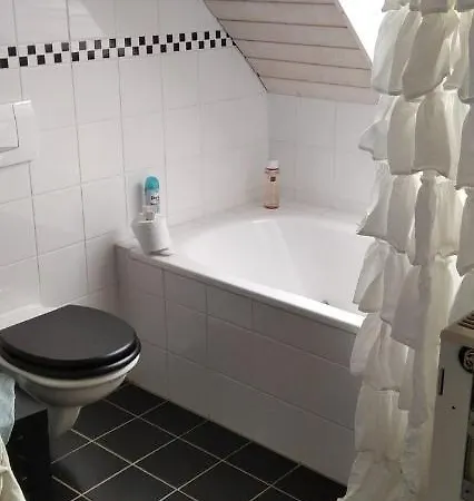 Altes Winzerhaus Osann-Monzel